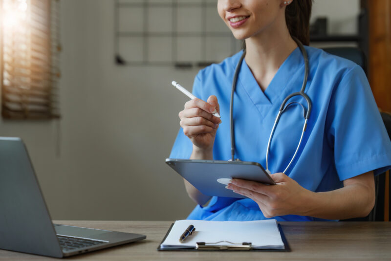 Depositphotos_637301764_S-800×534 NCLEX RN prep program featuring a hands-on clinical component designed to support the registered nurse pathway